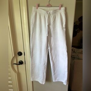 Artizia TNA White Cozy Fleece Wideleg Sweatpants